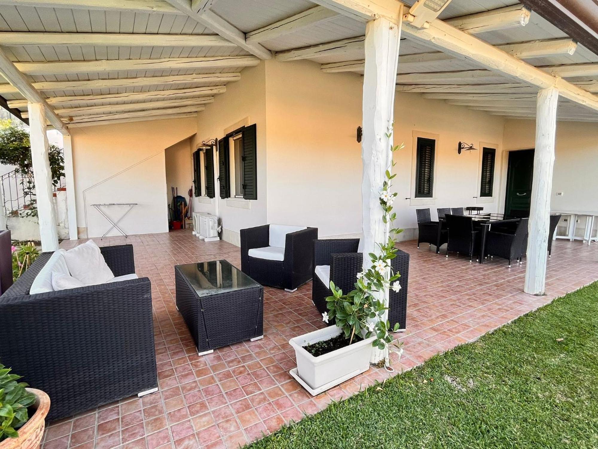 Summer House อาโวลา ภายนอก รูปภาพ