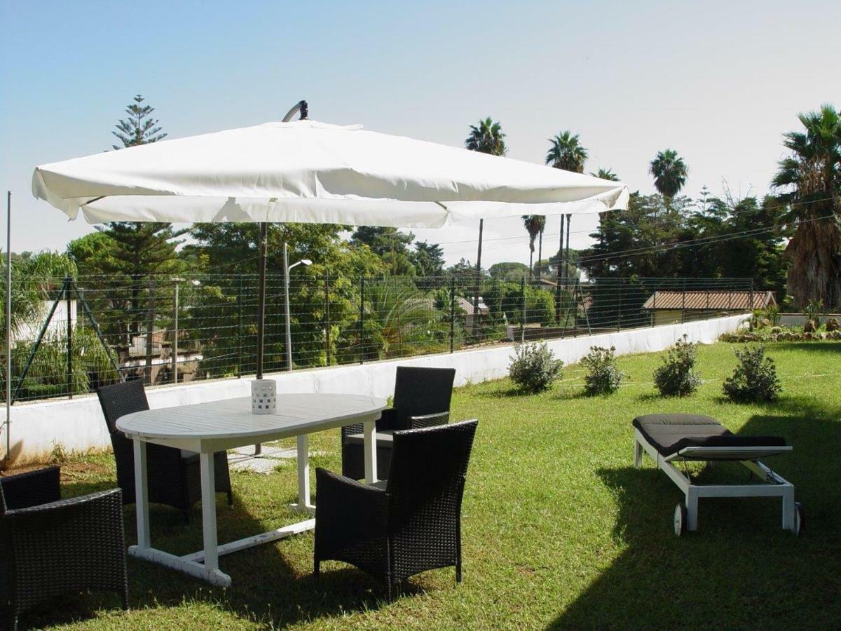 Summer House อาโวลา ภายนอก รูปภาพ