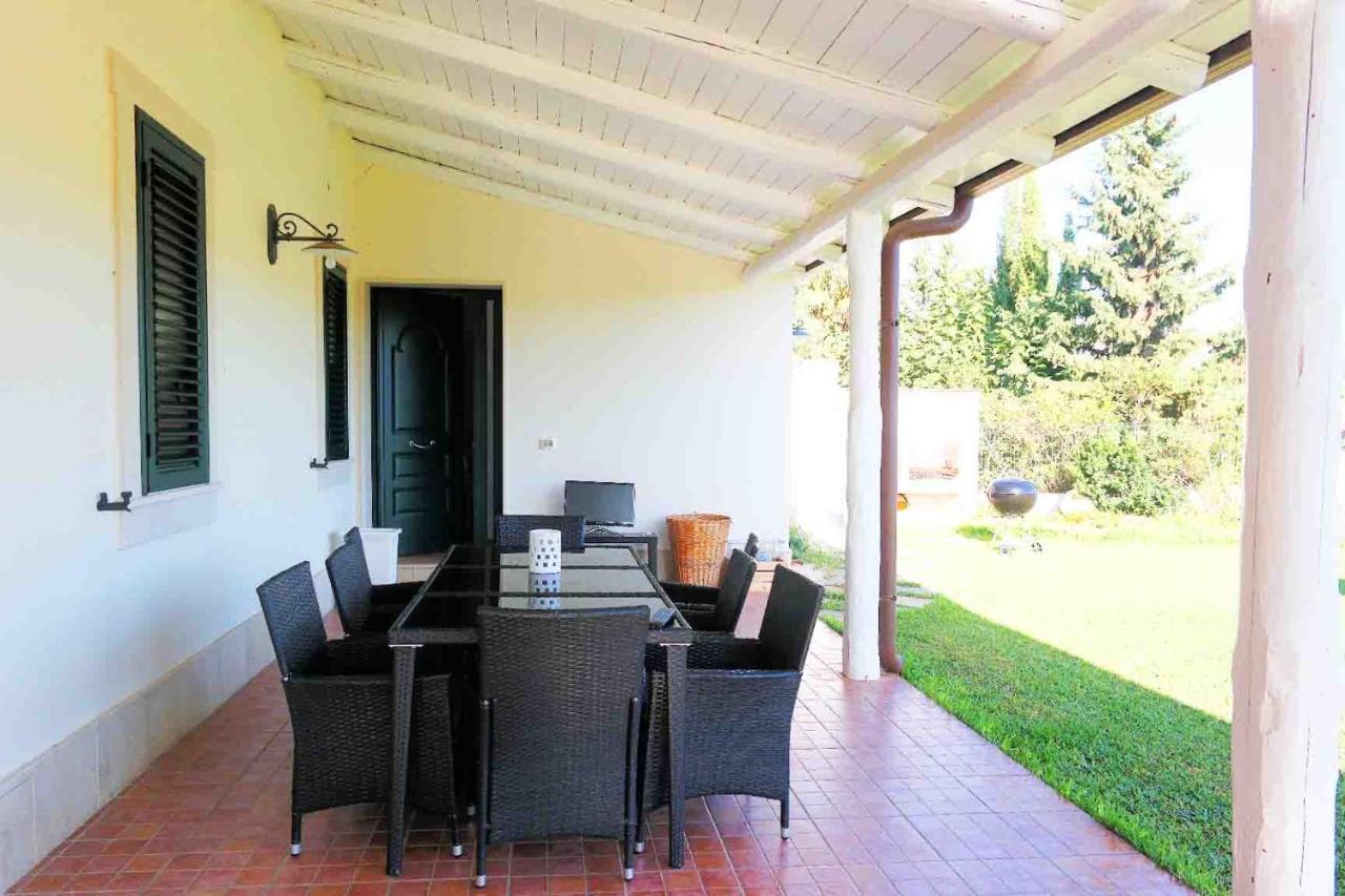 Summer House อาโวลา ภายนอก รูปภาพ